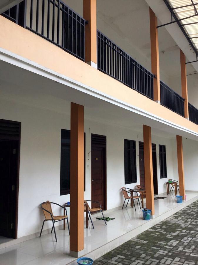Sentro Hotel Wonosobo Luaran gambar